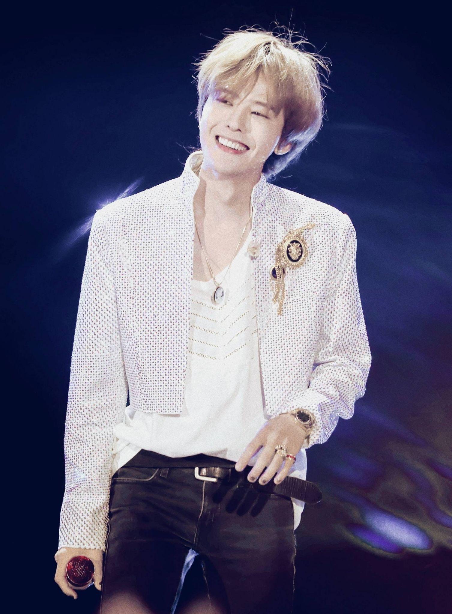 权志龙有哪些特别戳的照片