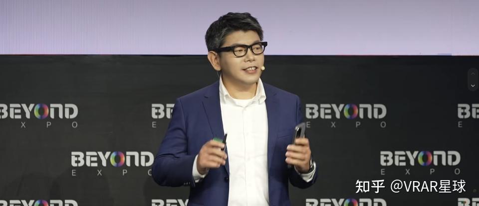 千问AI眼镜线上市场份额超30%;伊朗民兵用VR训练使用防空导弹