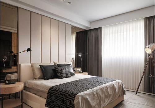 怎样装修卧室两个人 v2-3bb1ce630dc888c4c935d28d86149c62_1200x500.jpg