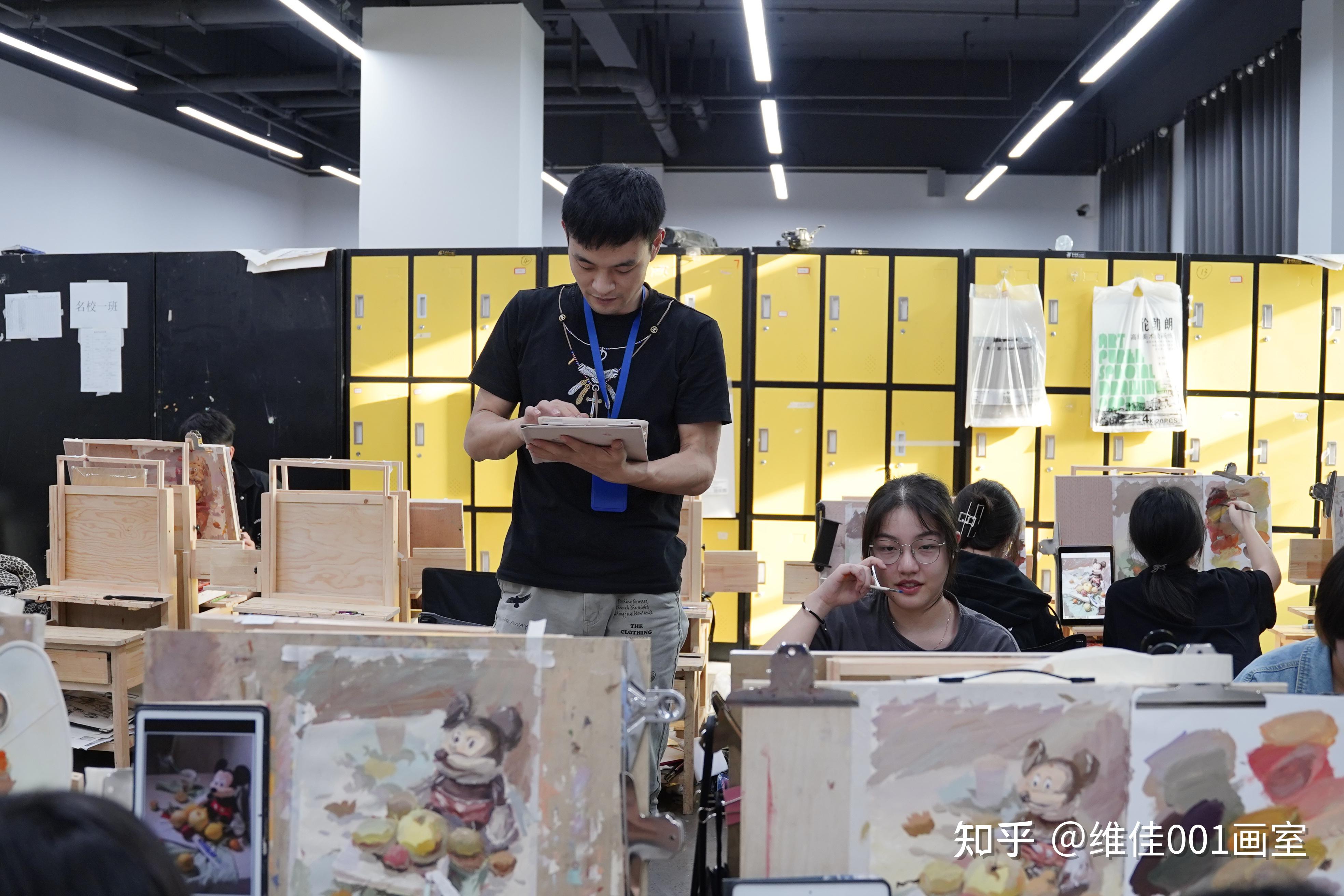 武汉美术艺考培训班美术生集训中如何高效学文化课