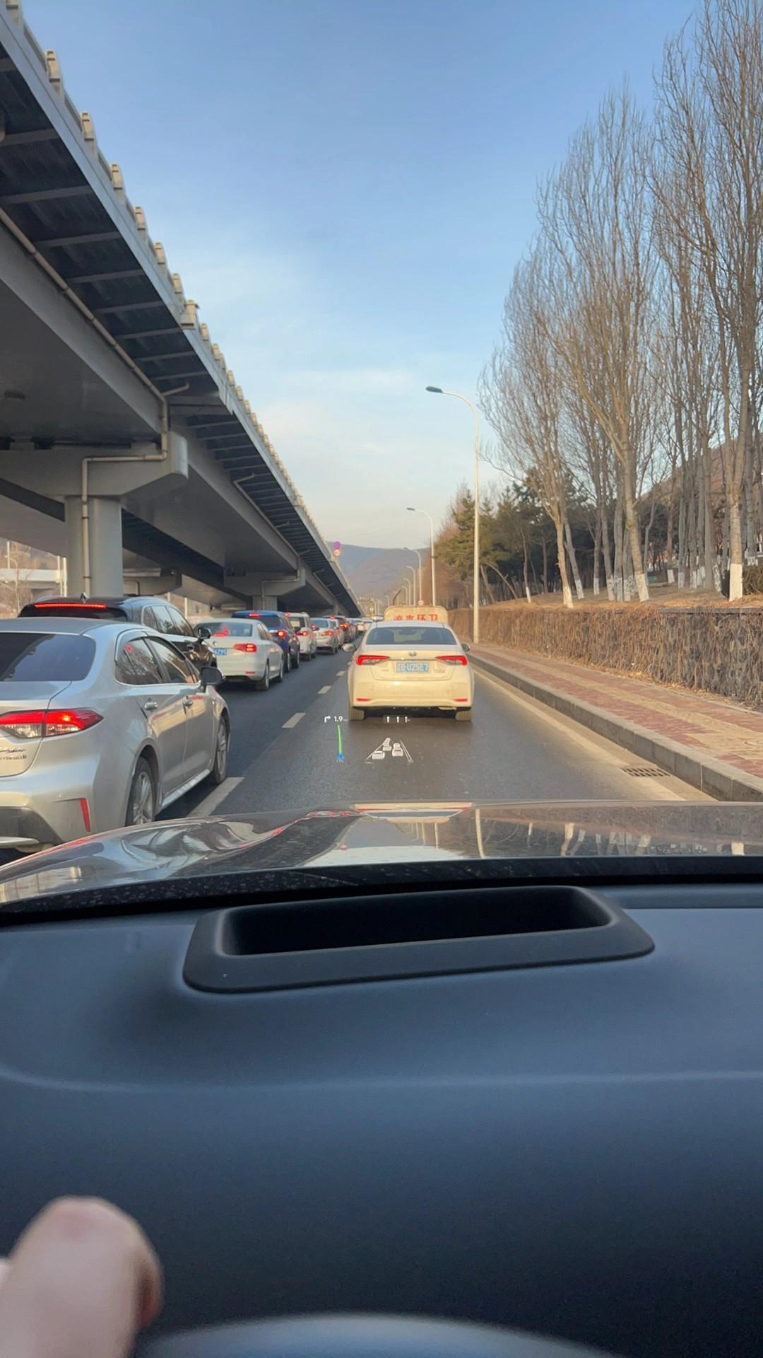 雪雨季节长途驾车回老家过年需要注意什么如何做到安全行驶