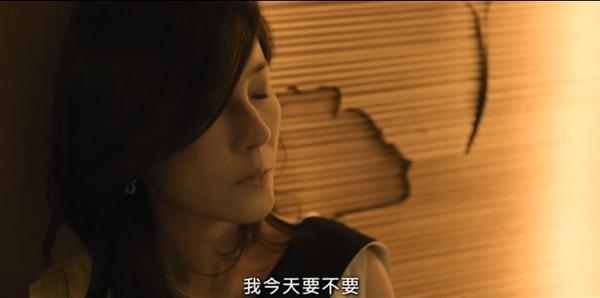 韩剧《红天鹅》满屏都是欲望!寂寞贵妇爱上神秘保镖