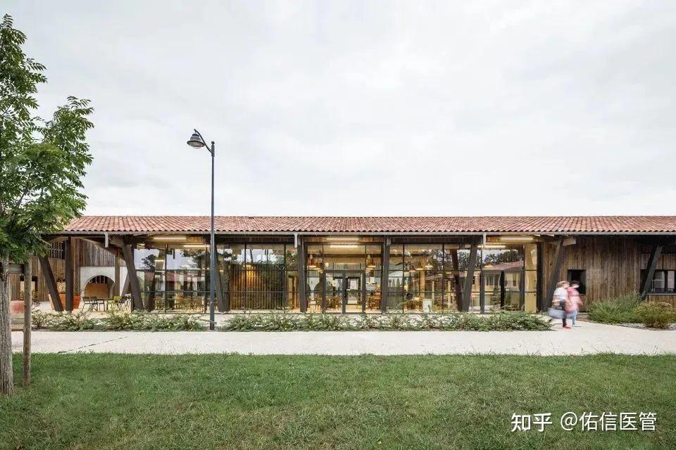 赏析 | 养老中心设计，给老年人一个温馨的乐园！ - 知乎