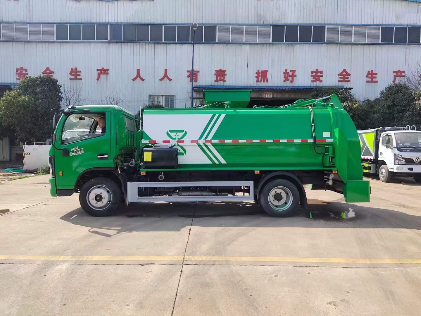 国六厨余垃圾运输车8方泔水车多少钱一辆