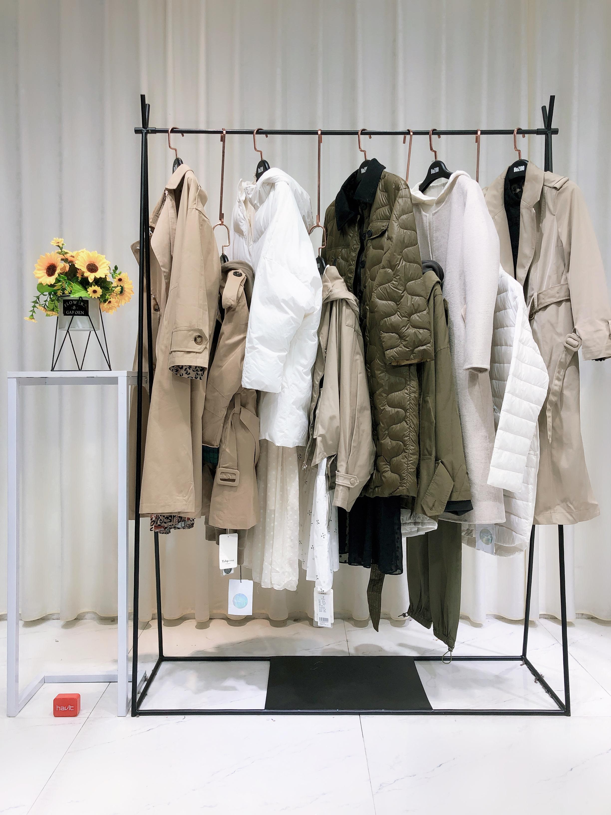 天衣布品20冬装火爆 杭州时尚专柜品牌 品牌女装折扣批发拿货货源批发