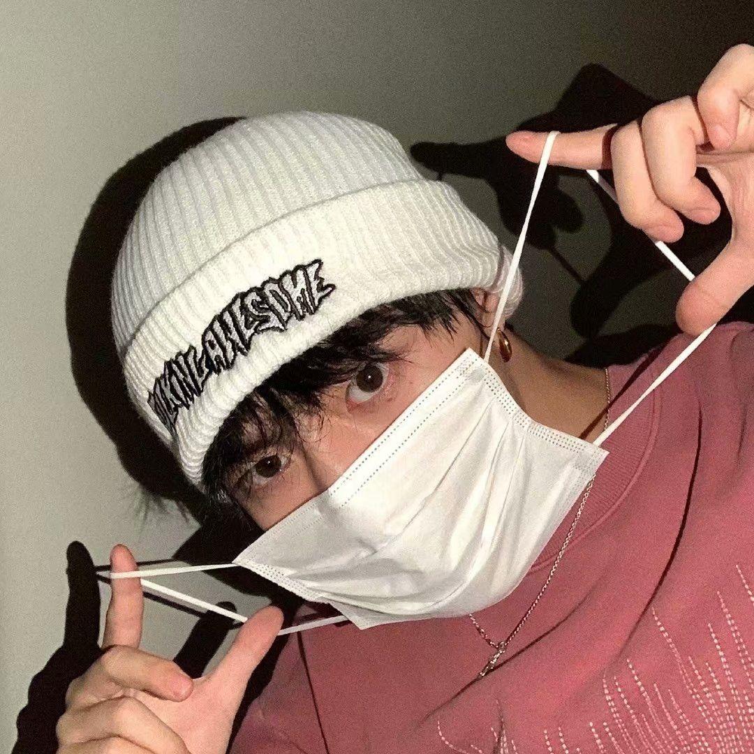 谁有那种男生酷酷的头像呀