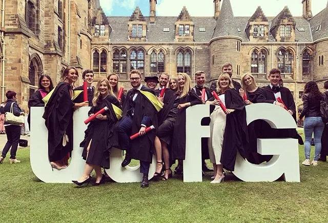 2019英国格拉斯哥大学夏季毕业典礼我爱你再见