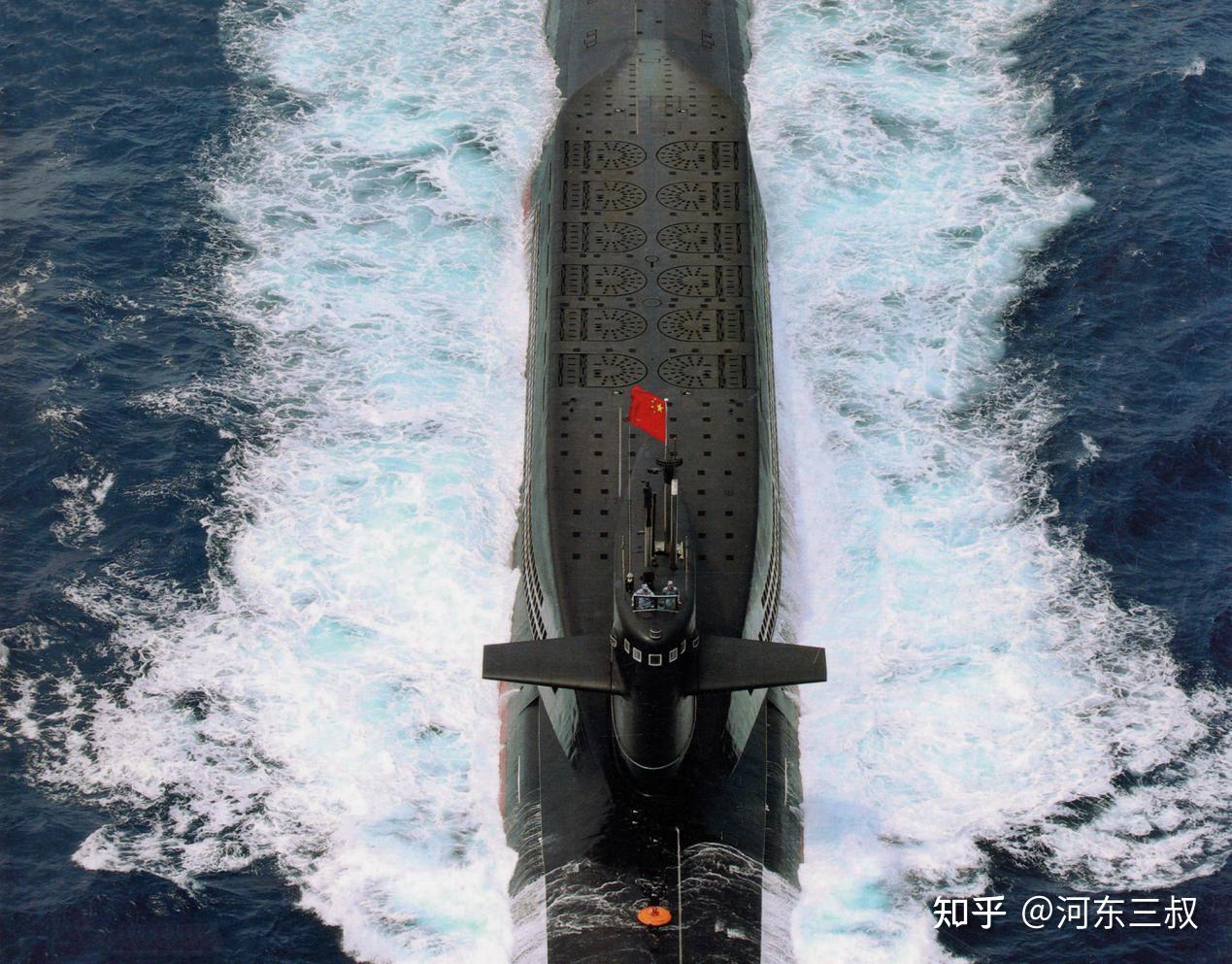 一次公开亮相7艘核潜艇,而且还是谷歌商业卫星拍到,仅就这个数量而言