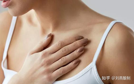 副乳多怎麼消除豐胸操值得看看