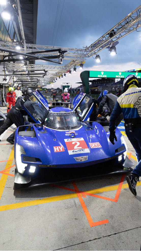 凯迪拉克携全新赛车凯迪拉克v-series.r时隔21年重返勒芒赛场!