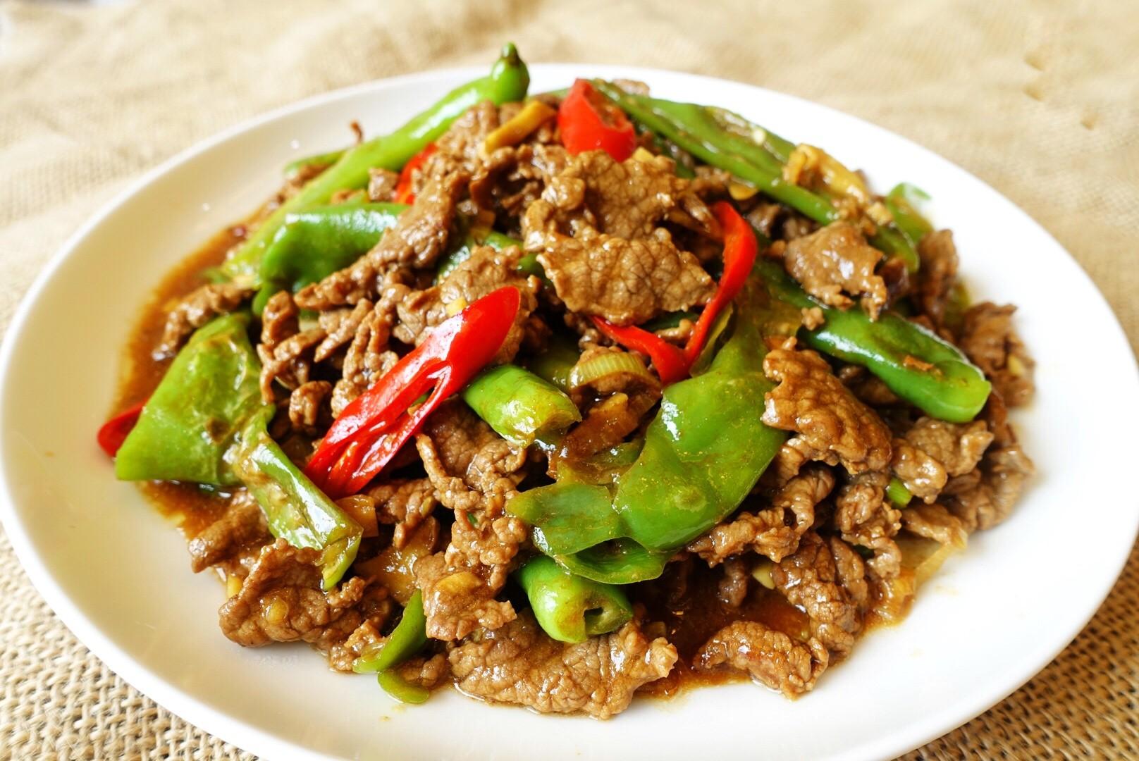 by 我脑公全世界最帅杭椒牛肉接下来,让我们看看具体的过程学习一下!