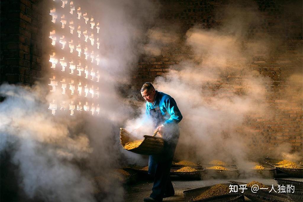 从酿造工艺来看,100元的酱酒和500元的酱酒区别在哪里?(内附推荐)