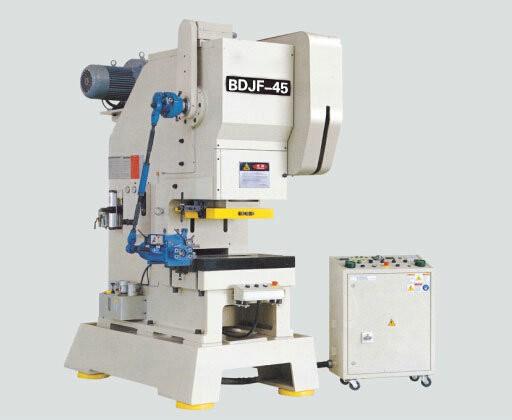 气动冲床的操作步骤和特点