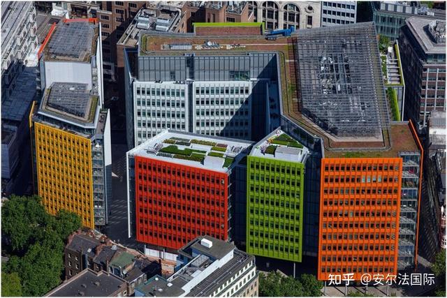 谷歌在其价值10亿美元的伦敦办公楼中展示了未来的工作场景