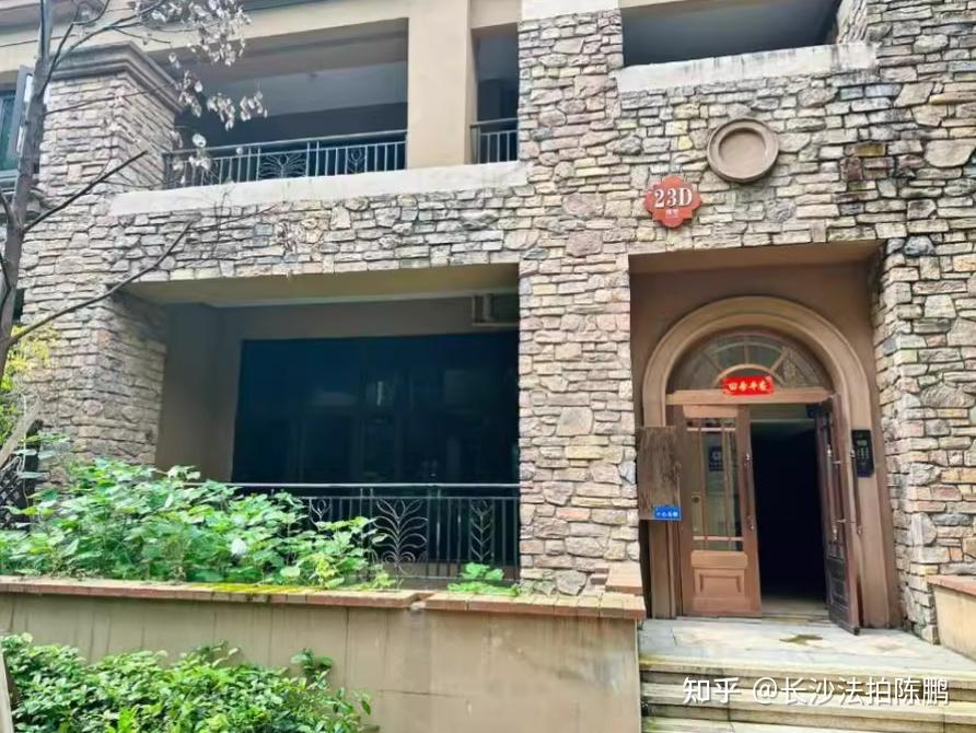 珠江郦城璞墅位于长沙市开福福元西路,由湖南珠江花城二期(珠江郦城)