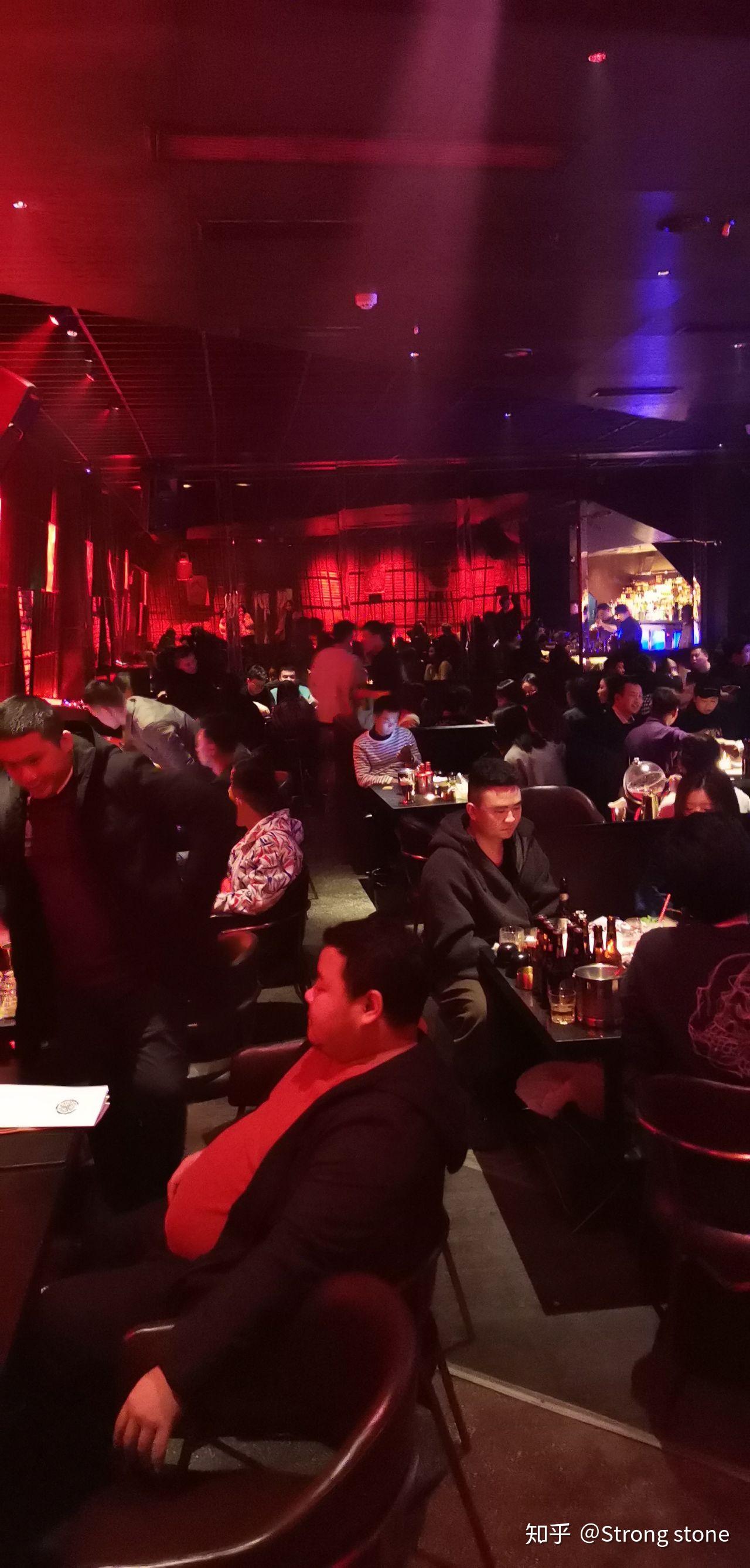 遵义酒吧探店首选苏州路百鬼夜行酒吧