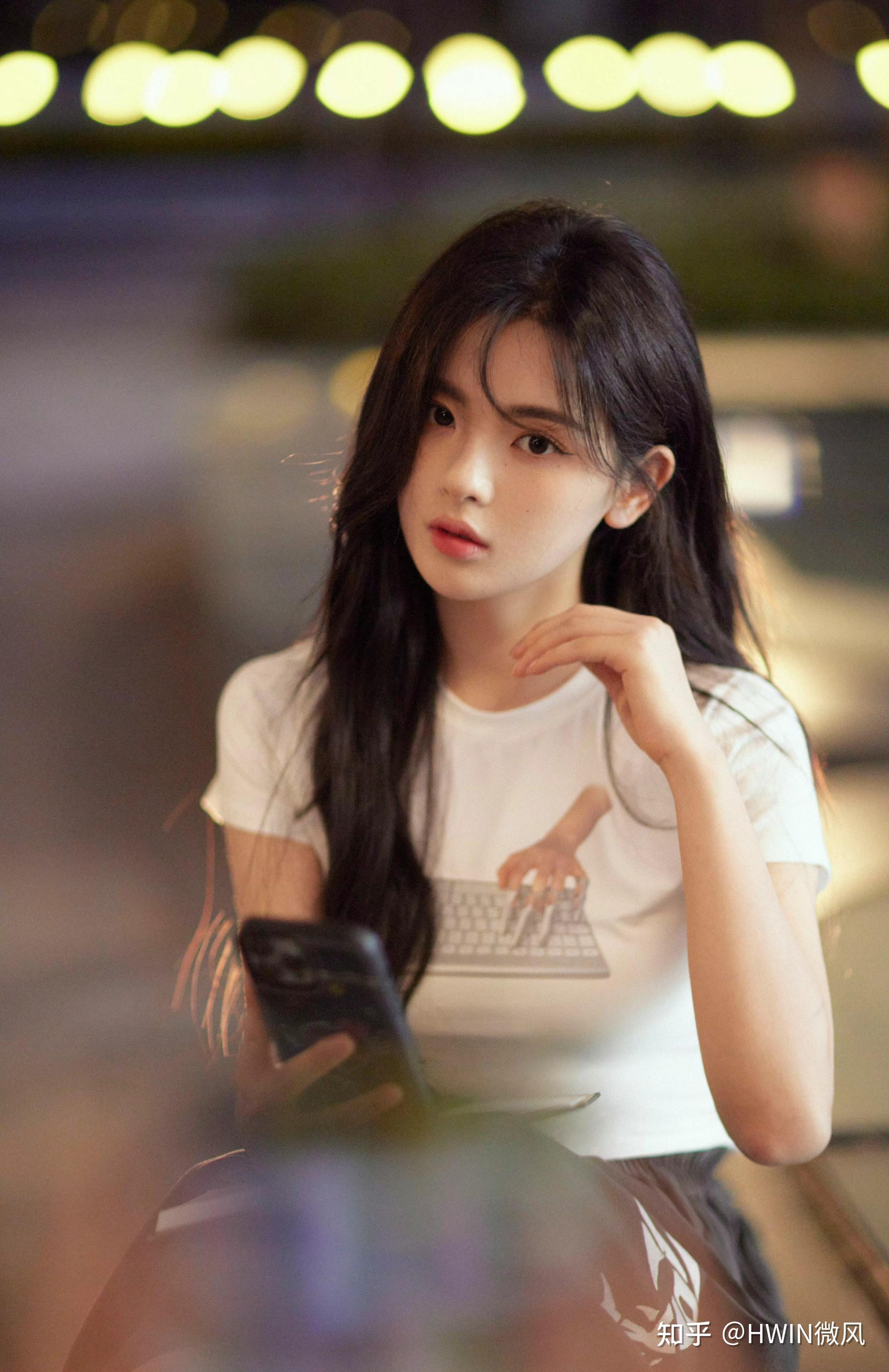 杨超越《家有姐妹》已杀青,对此你有哪些期待? - 知乎