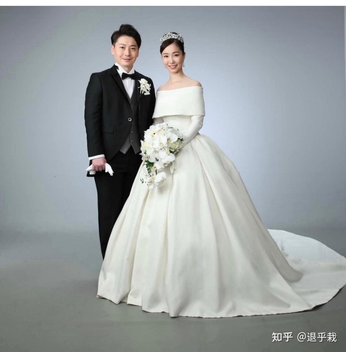 上海一对新人办日式婚礼,新娘被嘲像披麻戴孝,大家怎么看? - 知乎