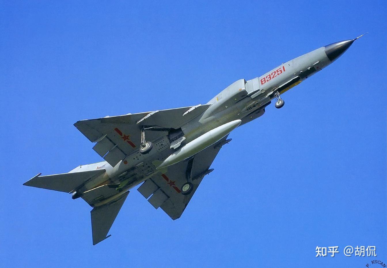 装备新需要,沈飞在歼-8试飞的同时,也开始在其基础上研制歼-8Ⅱ飞机