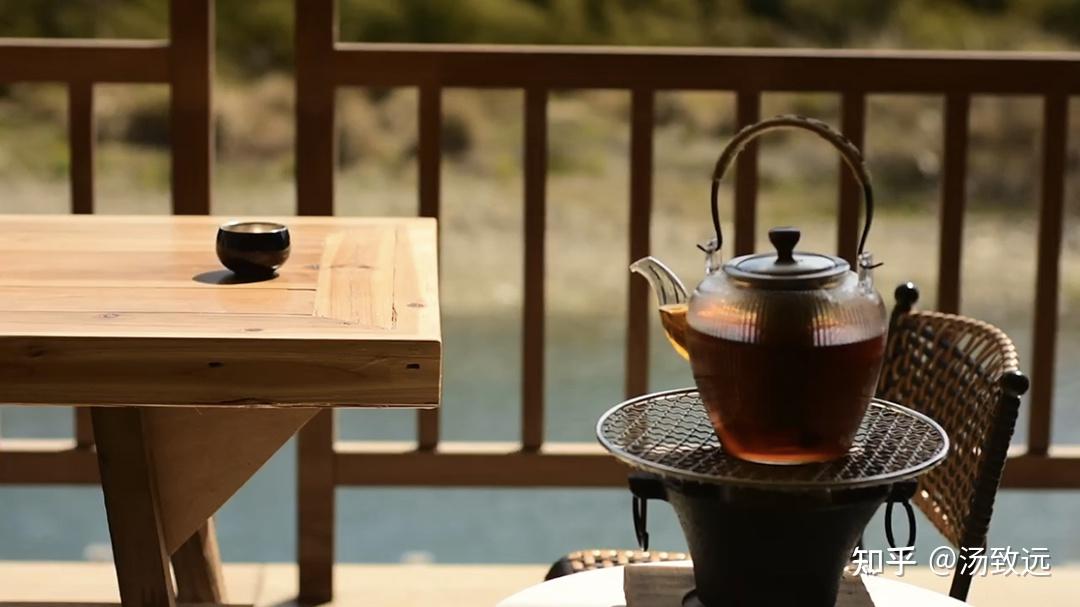 一张阳台老门板茶桌的诞生