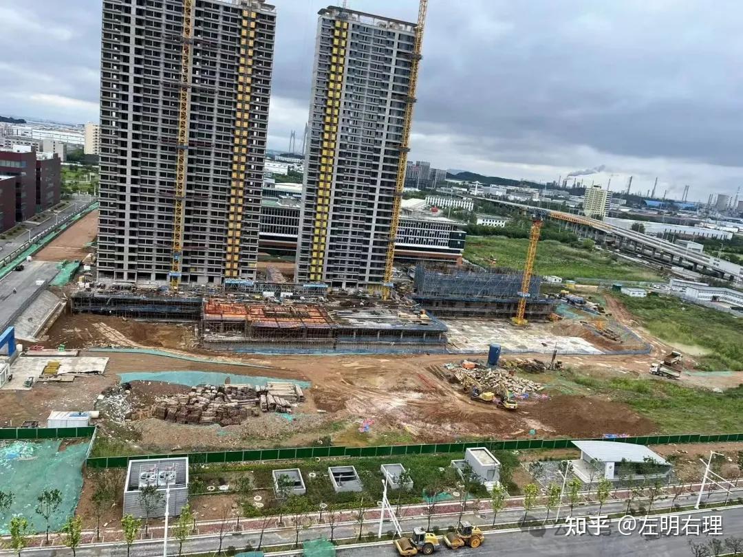 退地、烂尾、放鸽子…这家开发商对南京人食言了七次 - 知乎