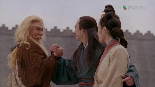 公认天下第一的武当开派祖师张三丰,妻子是天鹰教教主的千金殷素素