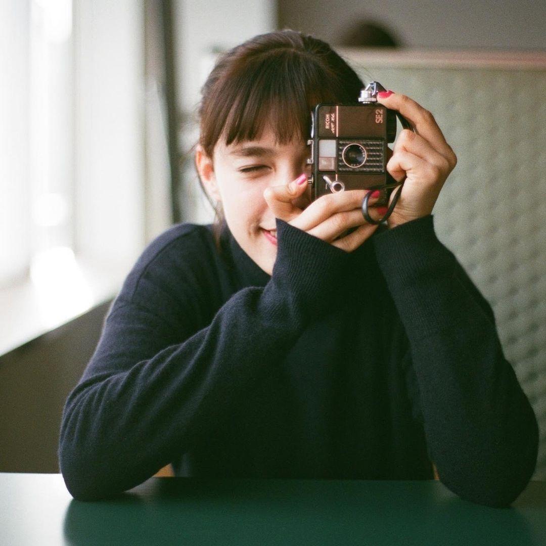 有没有含相机元素适合当头像的图片? - 知乎