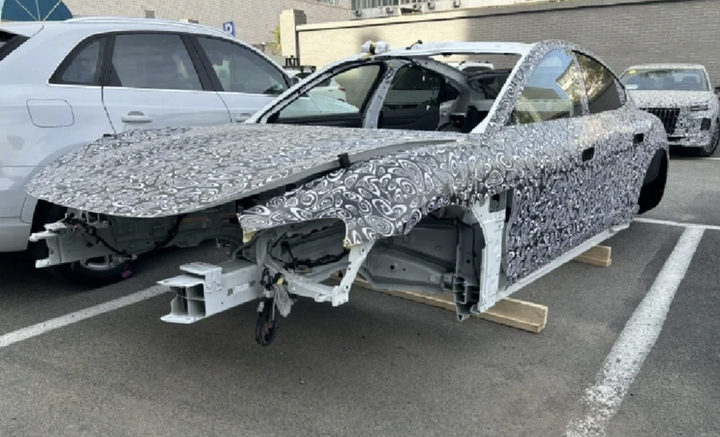 小米汽车白车身曝光!可以推断车辆细节 - 知乎