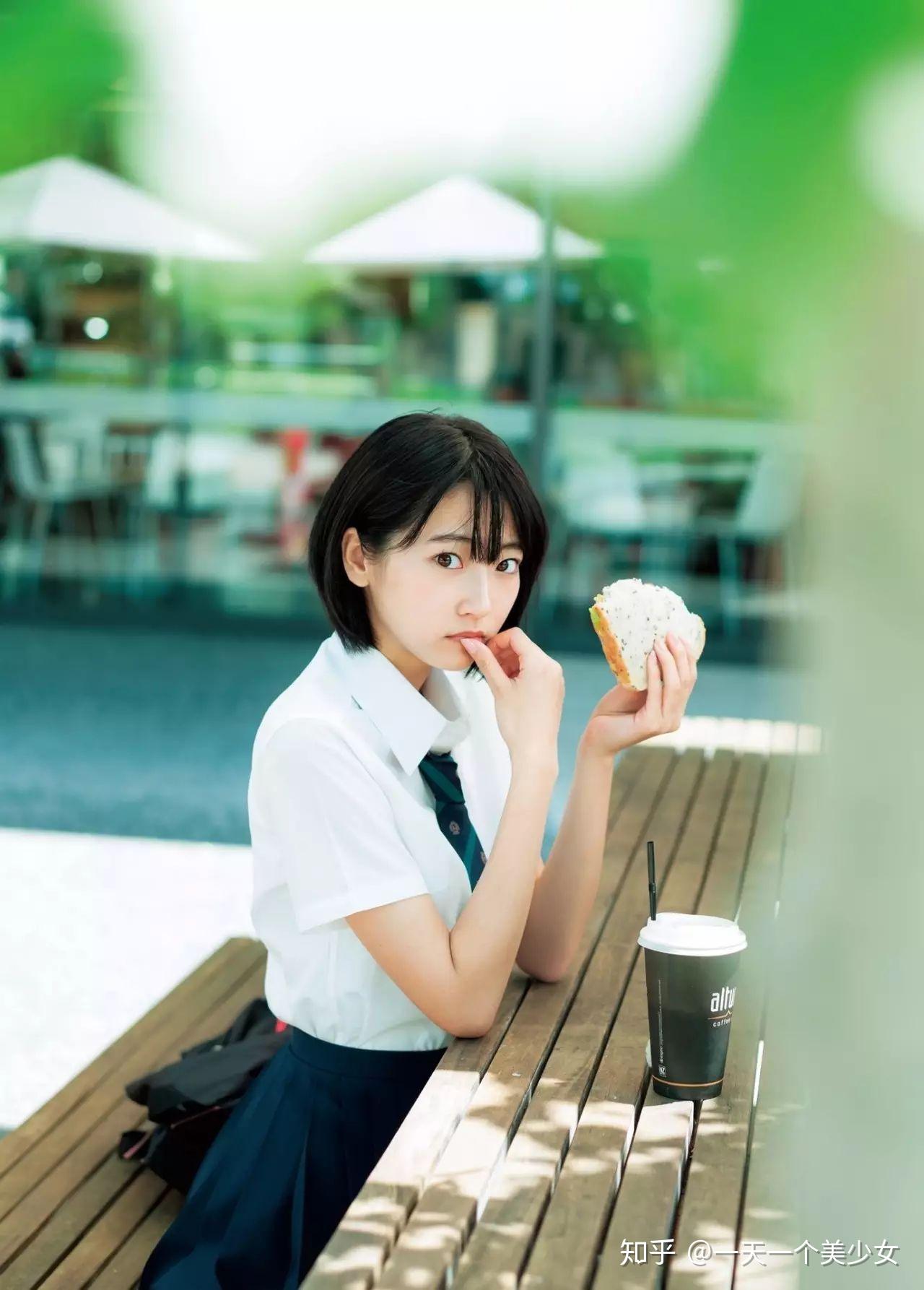 “日本第一可爱女高中生”，短发小腰精——武田玲奈 - 知乎