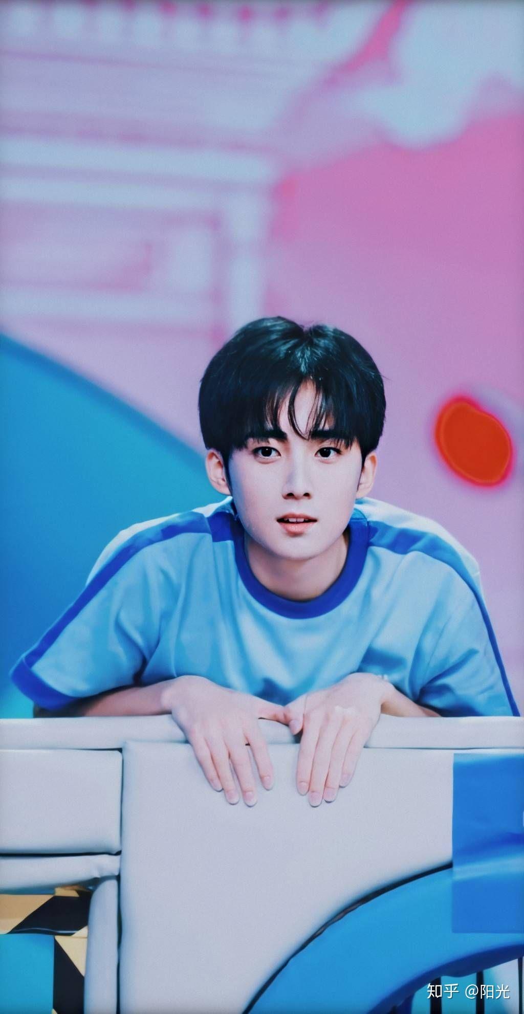 郭子凡有哪些出圈神图? - 知乎