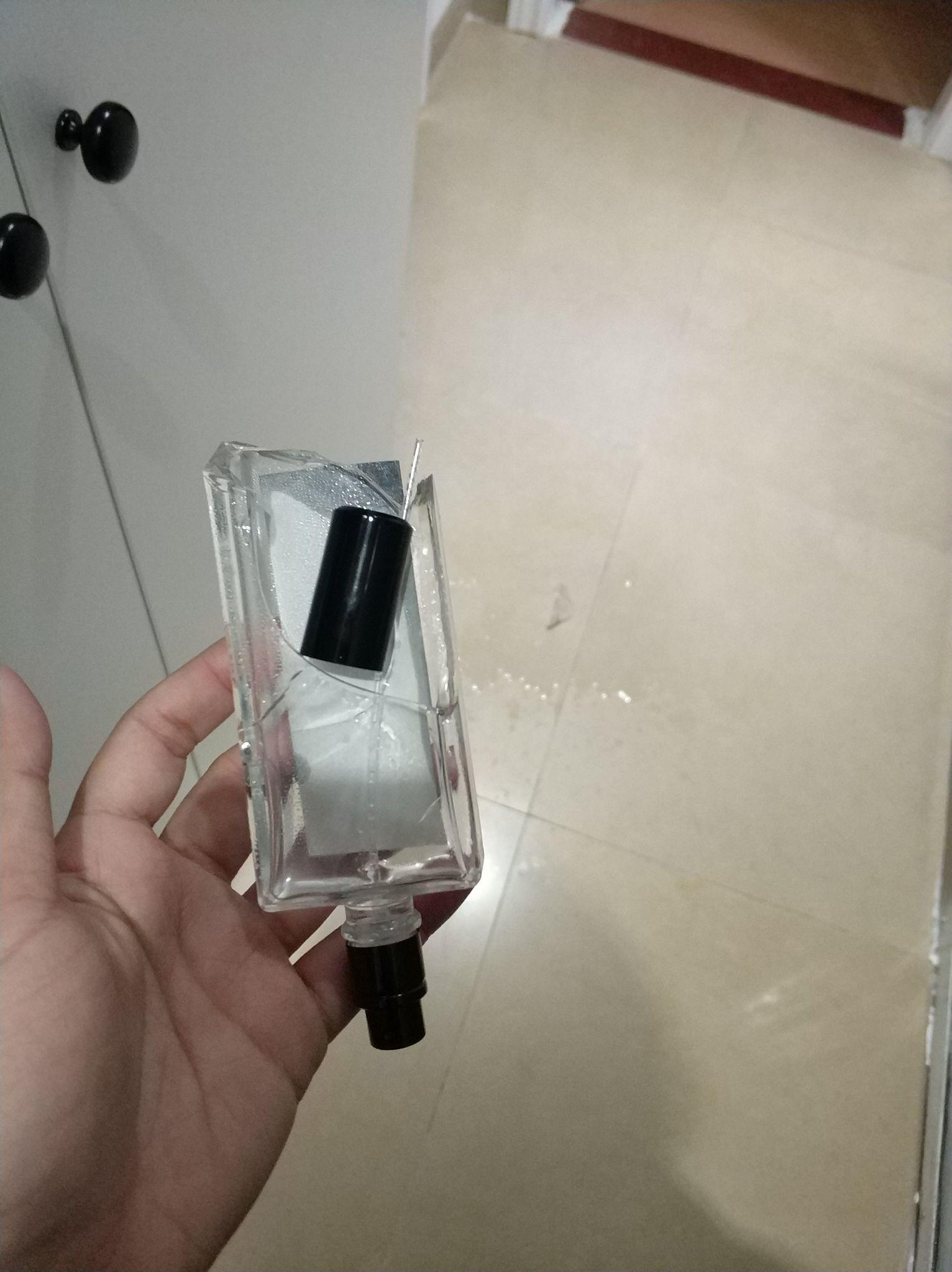 新入手的香水被打碎了是什么样的体验? - 知乎
