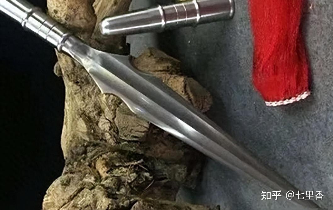 古代的枪杆是用什么材料做的?并不是铁棍,普通人也用不起 - 知乎