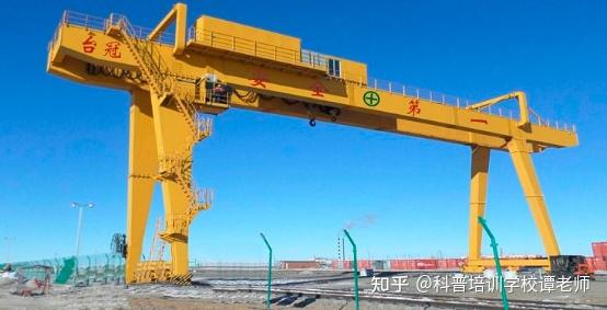 正面吊车操作证是什么证 v2-3e2a85c48db523b382221960506096ec_r.jpg