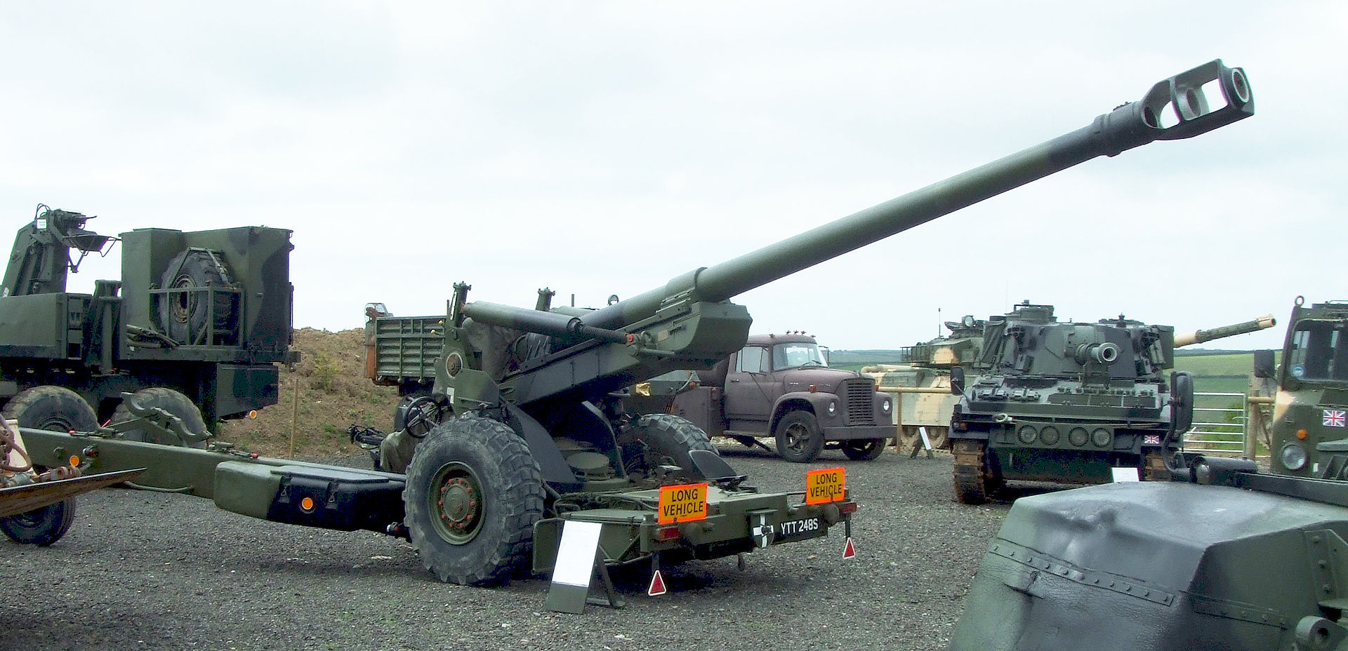 国内的超轻型122mm牵引榴弹炮终于还是出来了__凤凰网