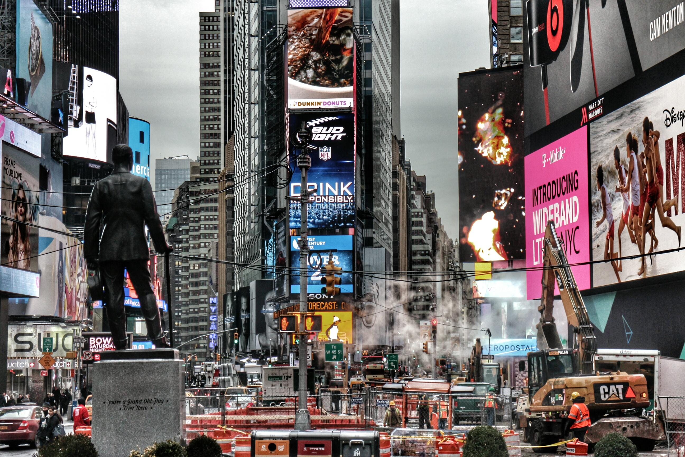 有没有纽约时代广场的壁纸各样都行各位知乎大神