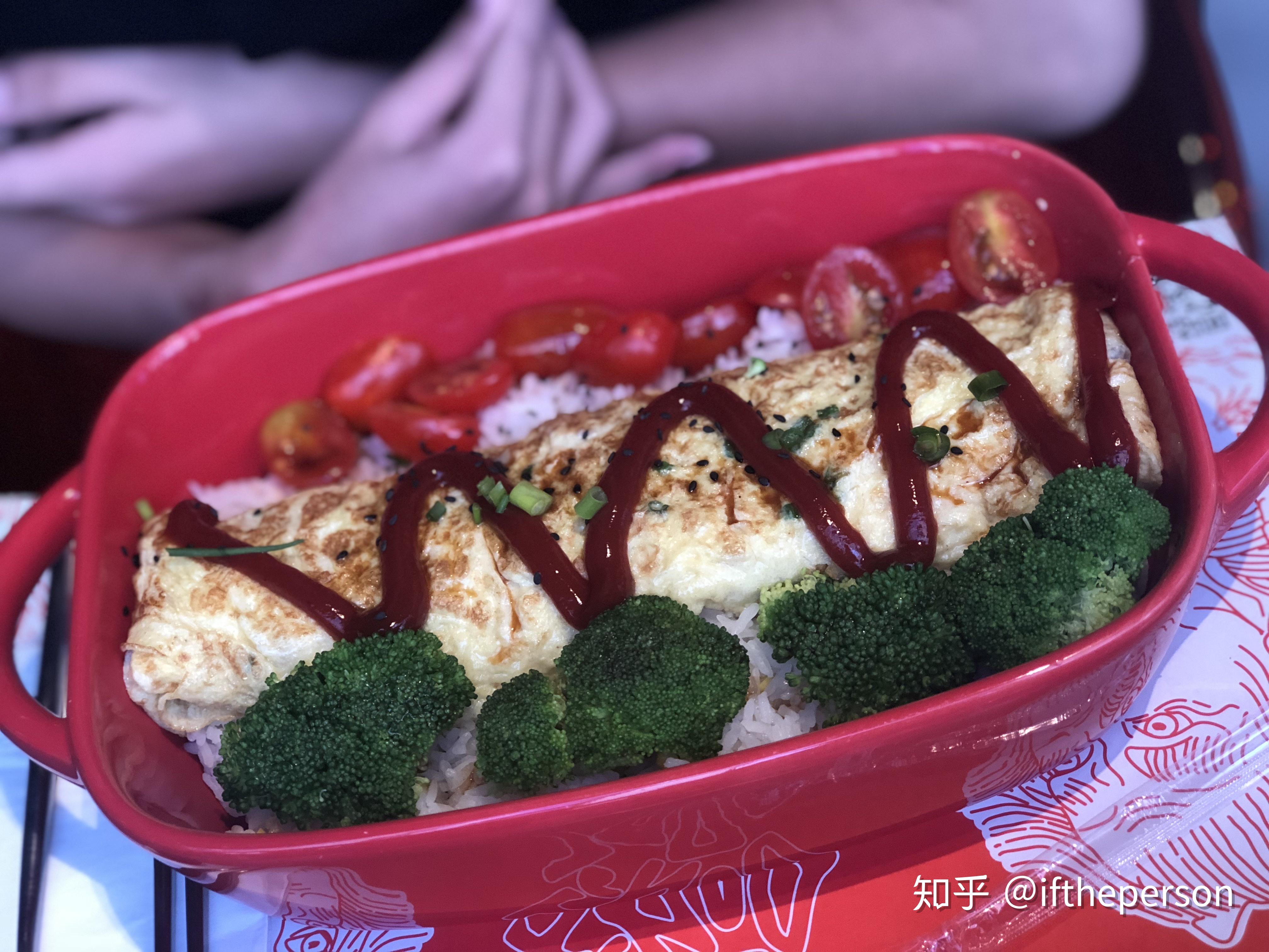 喵喵喜欢星星拌饭大学毕业,我跟女朋友留在上海.