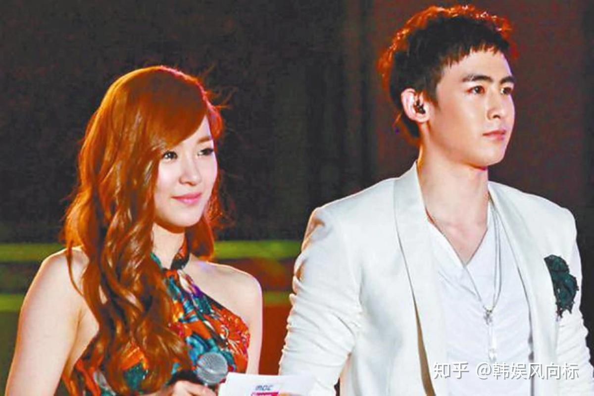 少女时代的tiffany和2pm的nichkhun