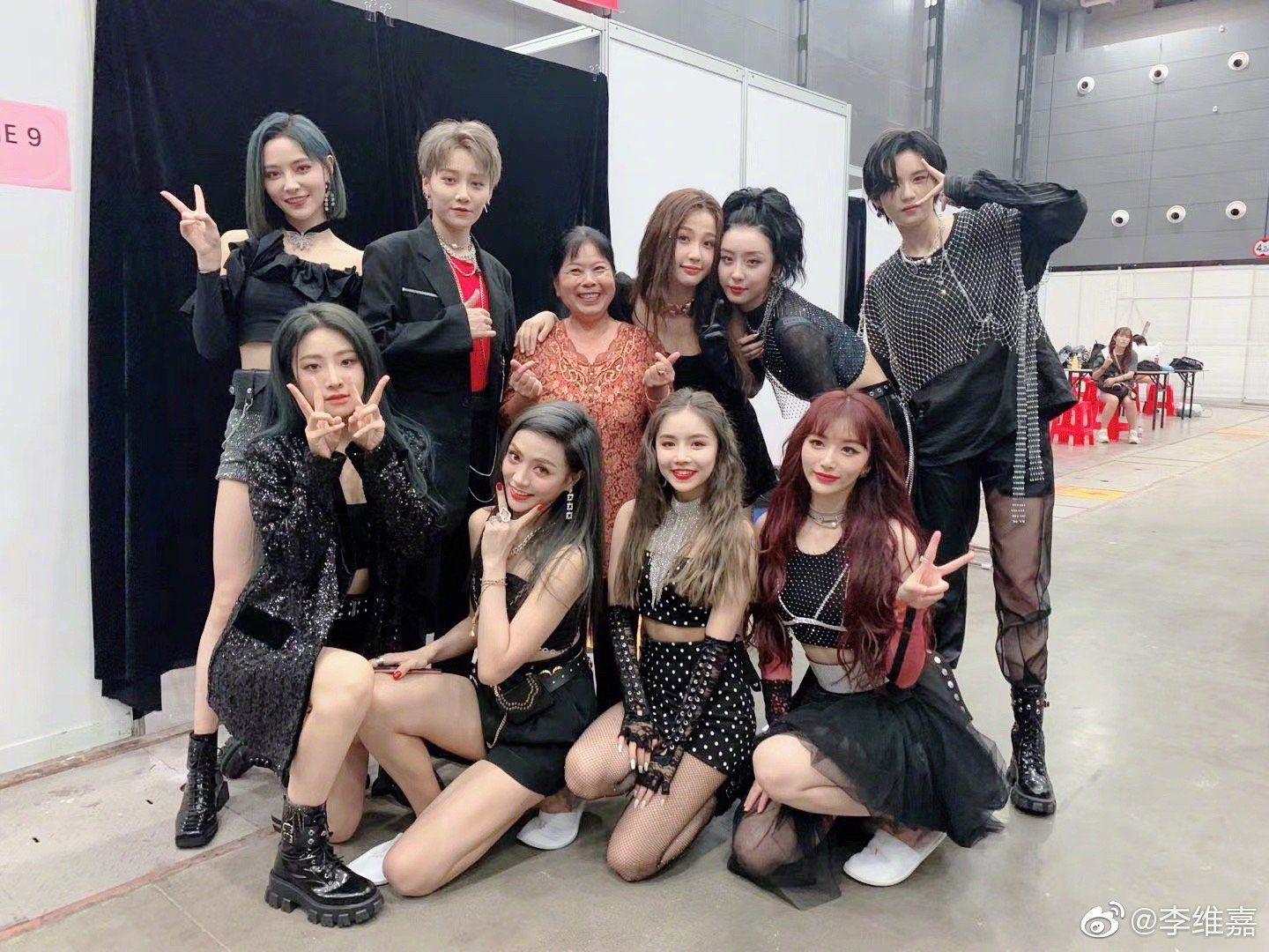 如何看待新成团thenine