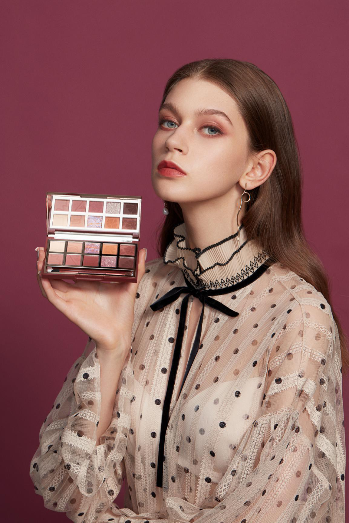 凯芙兰不同眼型画眼影的正确姿势你都掌握了吗