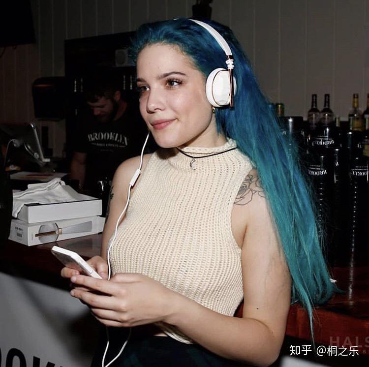 如何评价halsey(猴西)的长相? - 知乎
