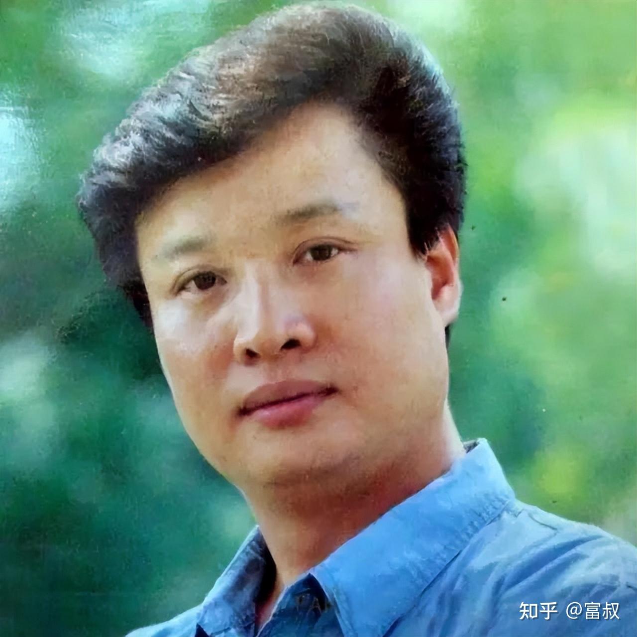 阎维文:为数不多的将军级歌手,16次上春晚,陪妻子抗癌30多年,如今活成人生赢家 - 知乎