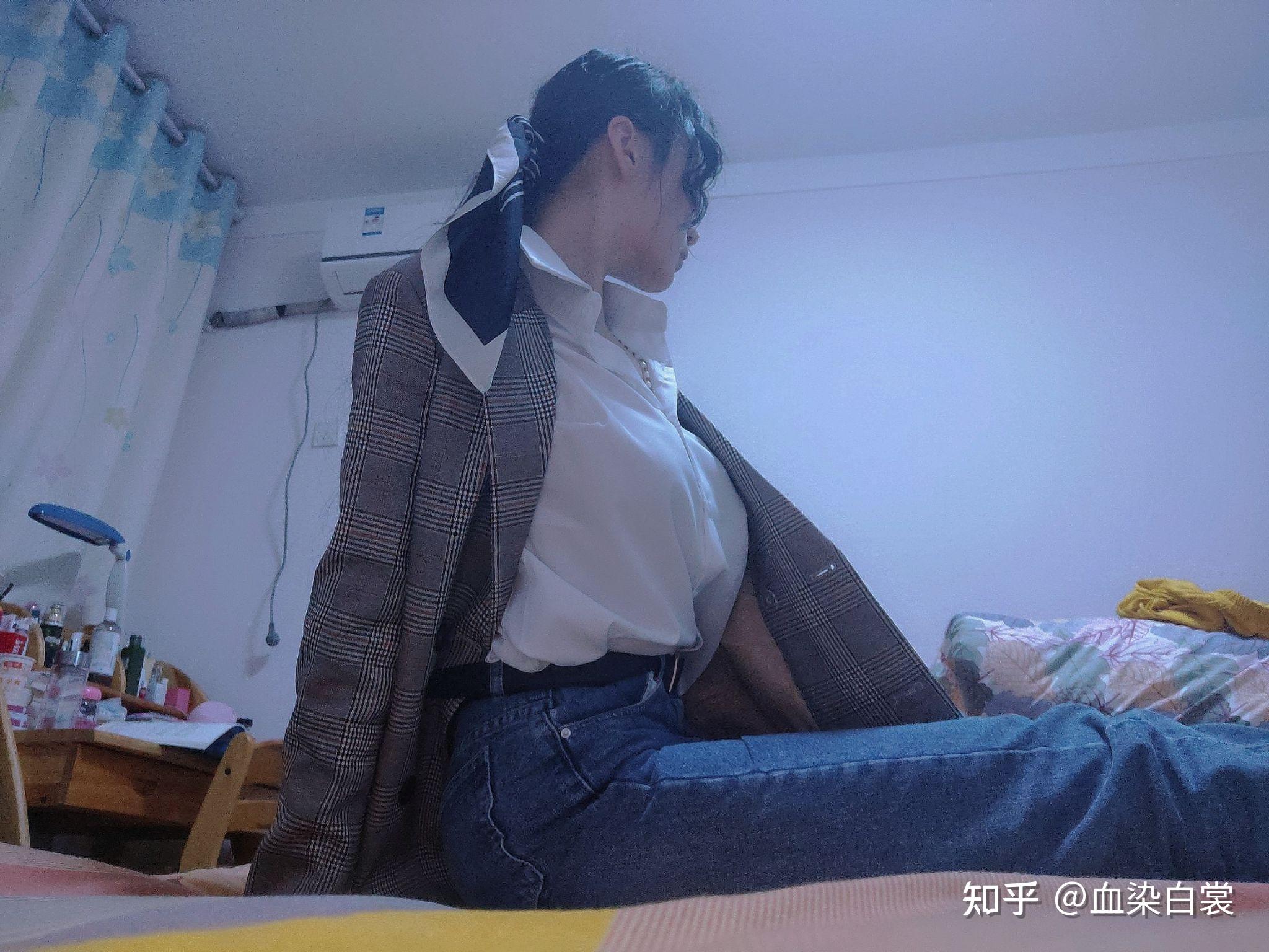 胸大的女生怎么穿jk制服好看