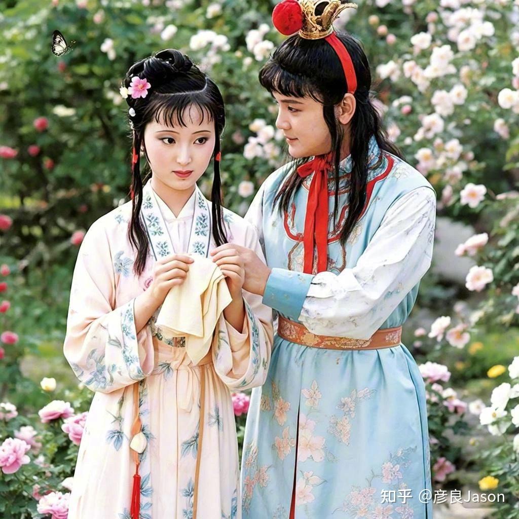 红楼梦中,贾宝玉既喜欢男性的秦钟、北静王,又喜欢女性的袭人、林黛玉,贾宝玉是双性恋吗? - 知乎