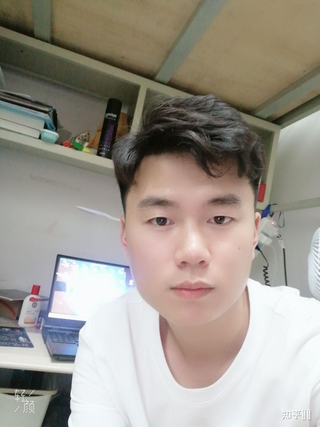 哪种男生就是长相平平