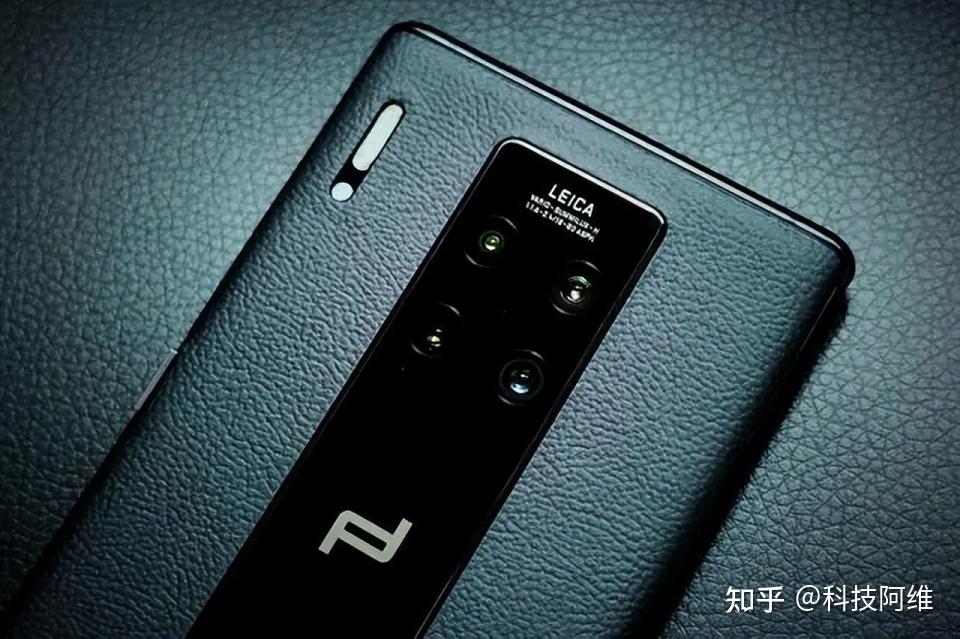 没有见过华为mate30 rs保时捷定制版的人,也肯定听说过这款手机,这