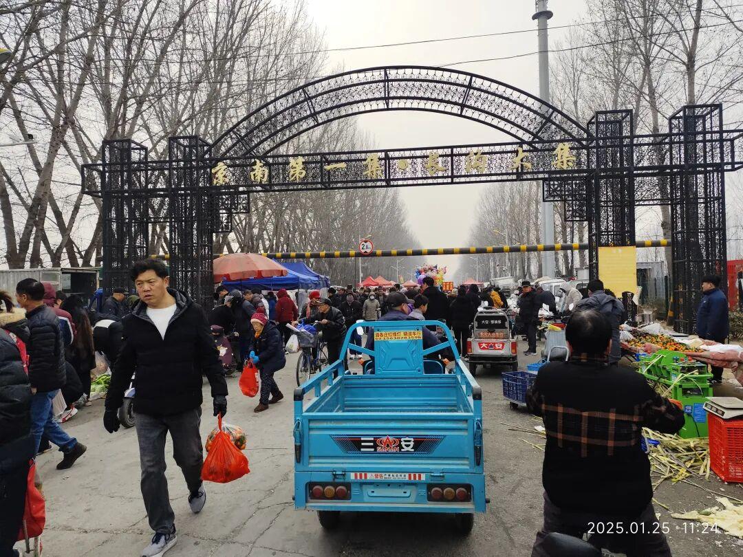 双塔景区,鼓楼大街,高家大院又去房山韩村河集去房山大韩继集母亲的手