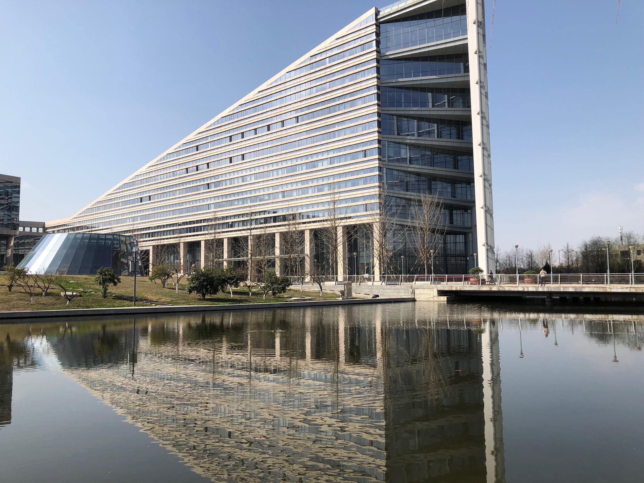 哪里的职业高中好