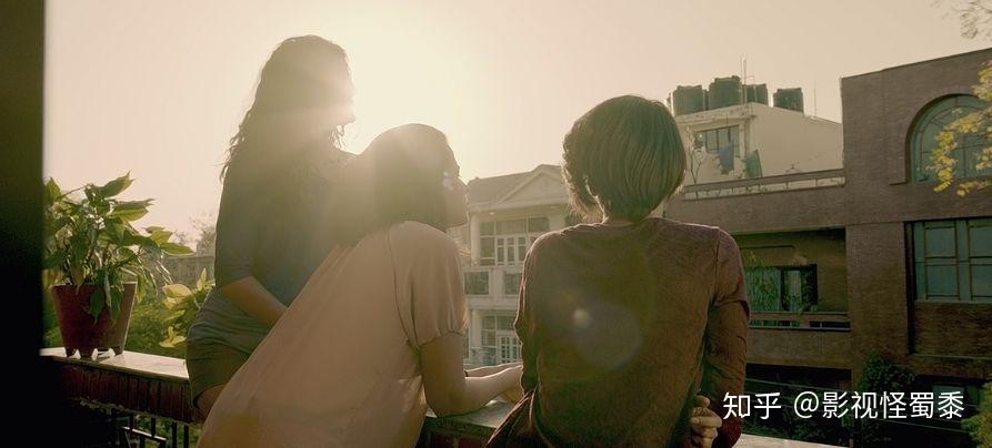 如何评价印度惊悚电影《红粉惊魂》\/《\/女生规