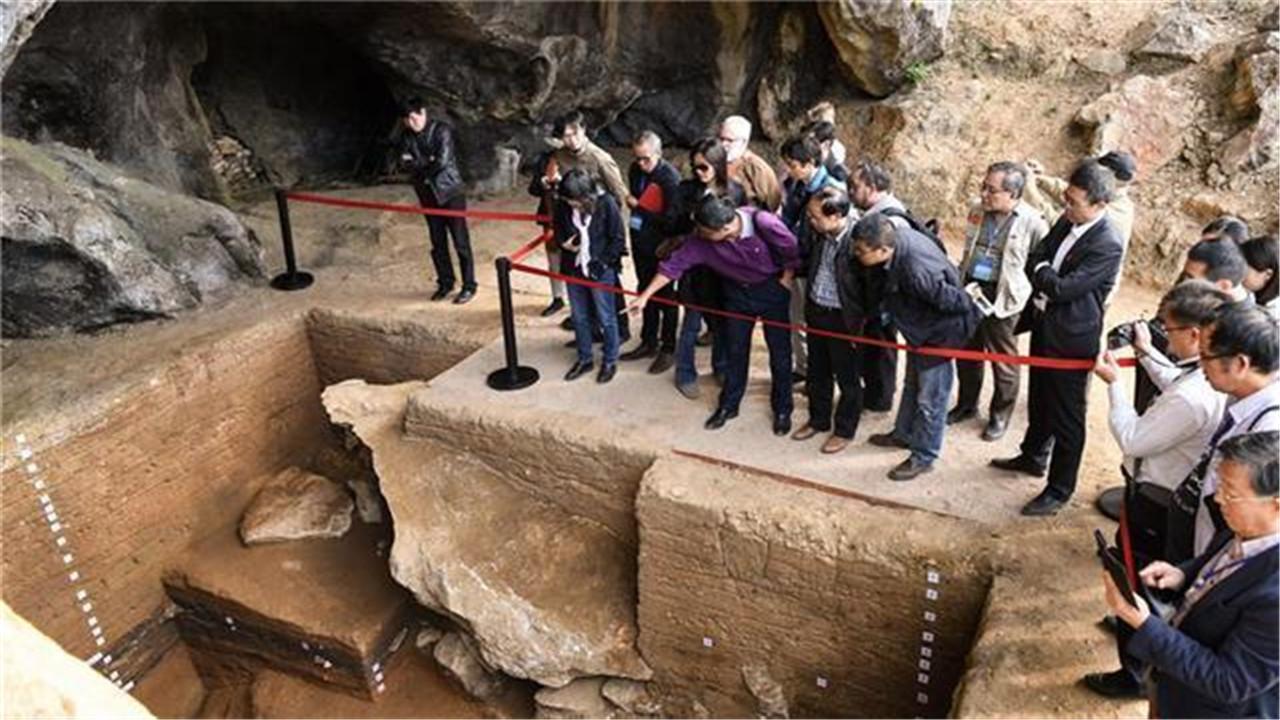 山东村民挖出明朝古墓墓中女尸样貌栩栩如生宛如刚刚睡着