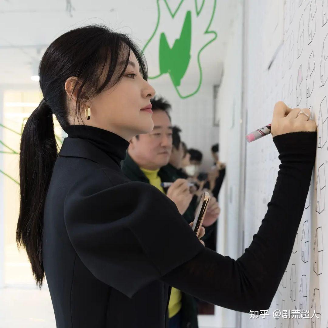 李英爱有望出演改编韩剧《MAESTRA》！化身女指挥家再战影剧圈 - 知乎
